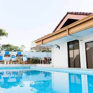 Backpackers Place In Seaviewhills Bohol Couette-café Panglao