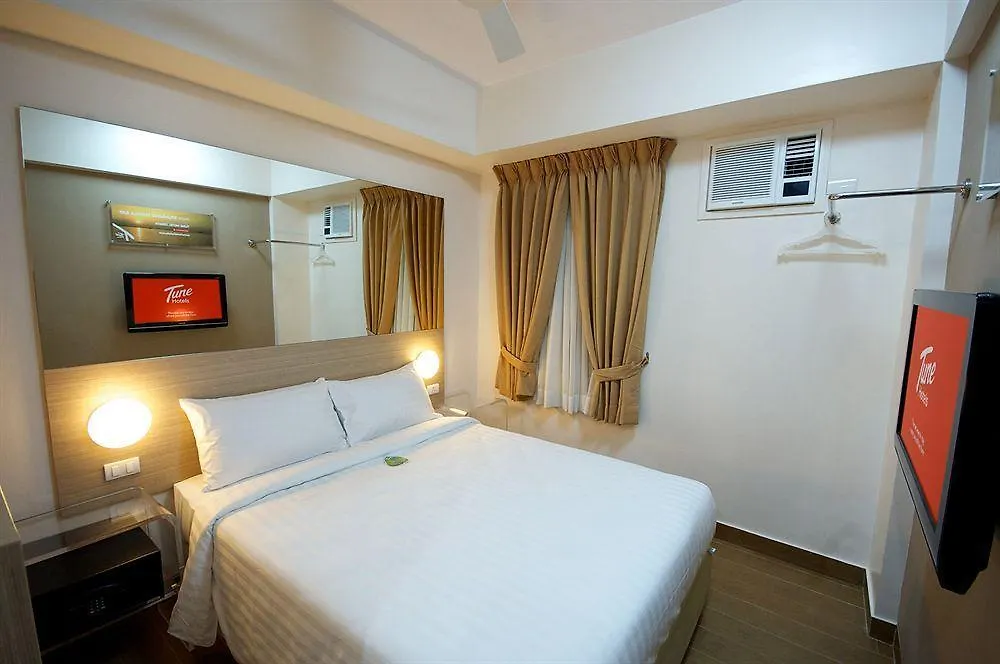Red Planet Manila Malate Mabini Hotel Philippines