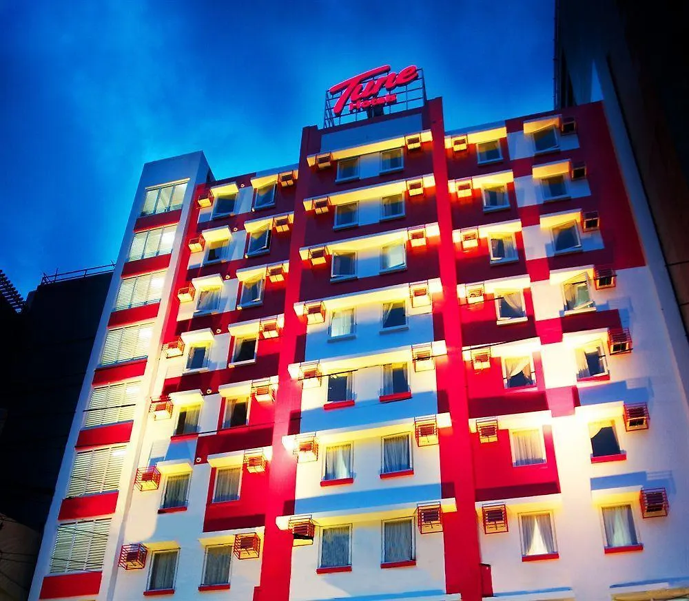 Red Planet Manila Malate Mabini Hotel